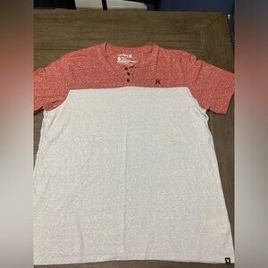 Hurley Red & Grey Premium Fit 3 Button T-Shirt Mens Size XL